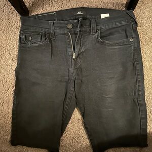 TRUE RELIGION MENS SHORTS, ORG: 130$